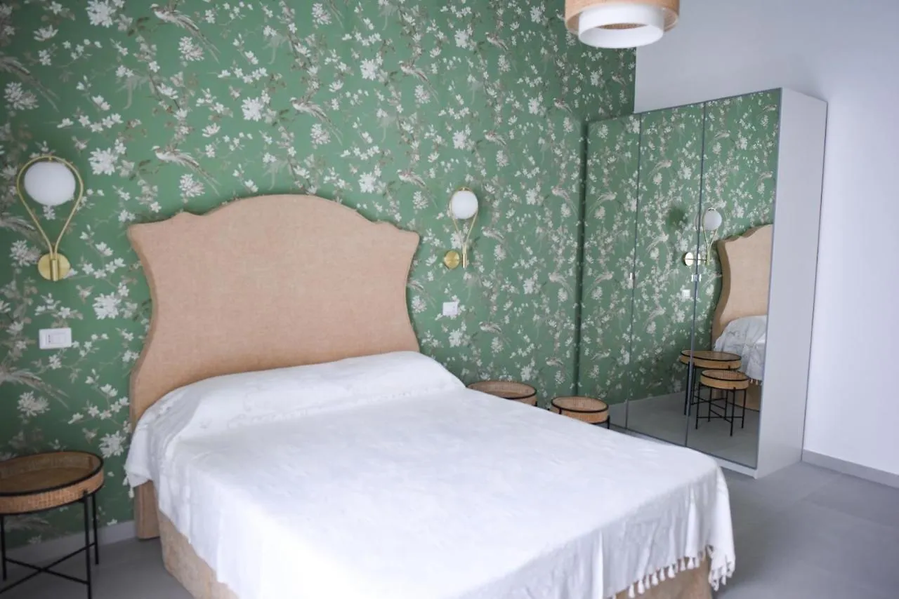 Corso Vittorio Elegant Suites Lipari アパート