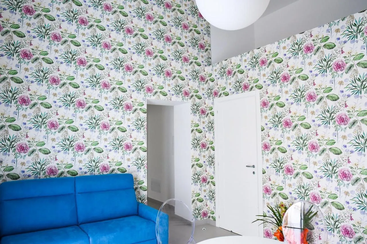 Corso Vittorio Elegant Suites Lipari アパート