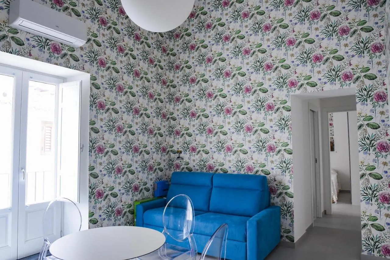 Corso Vittorio Elegant Suites Lipari リーパリ